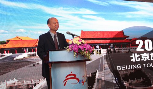 Giám đốc Ủy ban Phát triển Du lịch TP. Bắc Kinh Nhiệm Giang Hạo giới thiệu du lịch Bắc Kinh